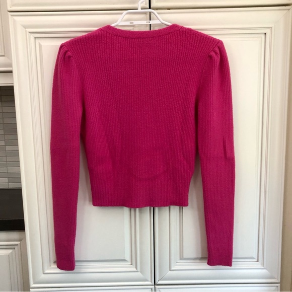 Soft Zara women’s v-neck crop sweater - Picture 8 of 12